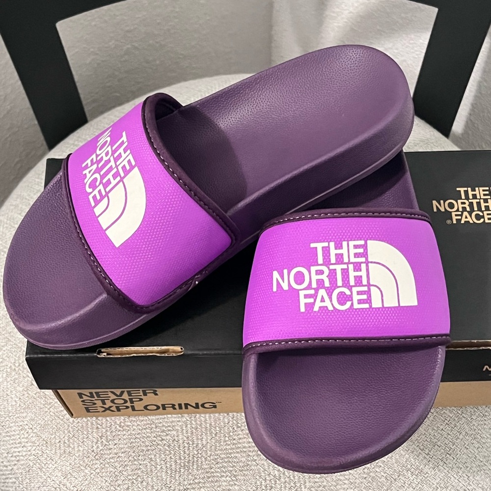 THE NORTH FACE PRE-LOVED AUTHENTIC YOUTH BASE CAMP LITTLE GIRL SLIDE III
